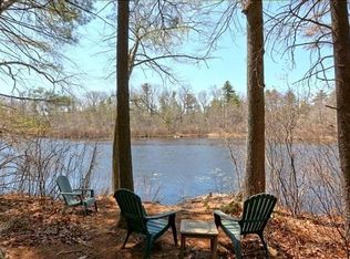 20 October Ln, Stow, MA 01775