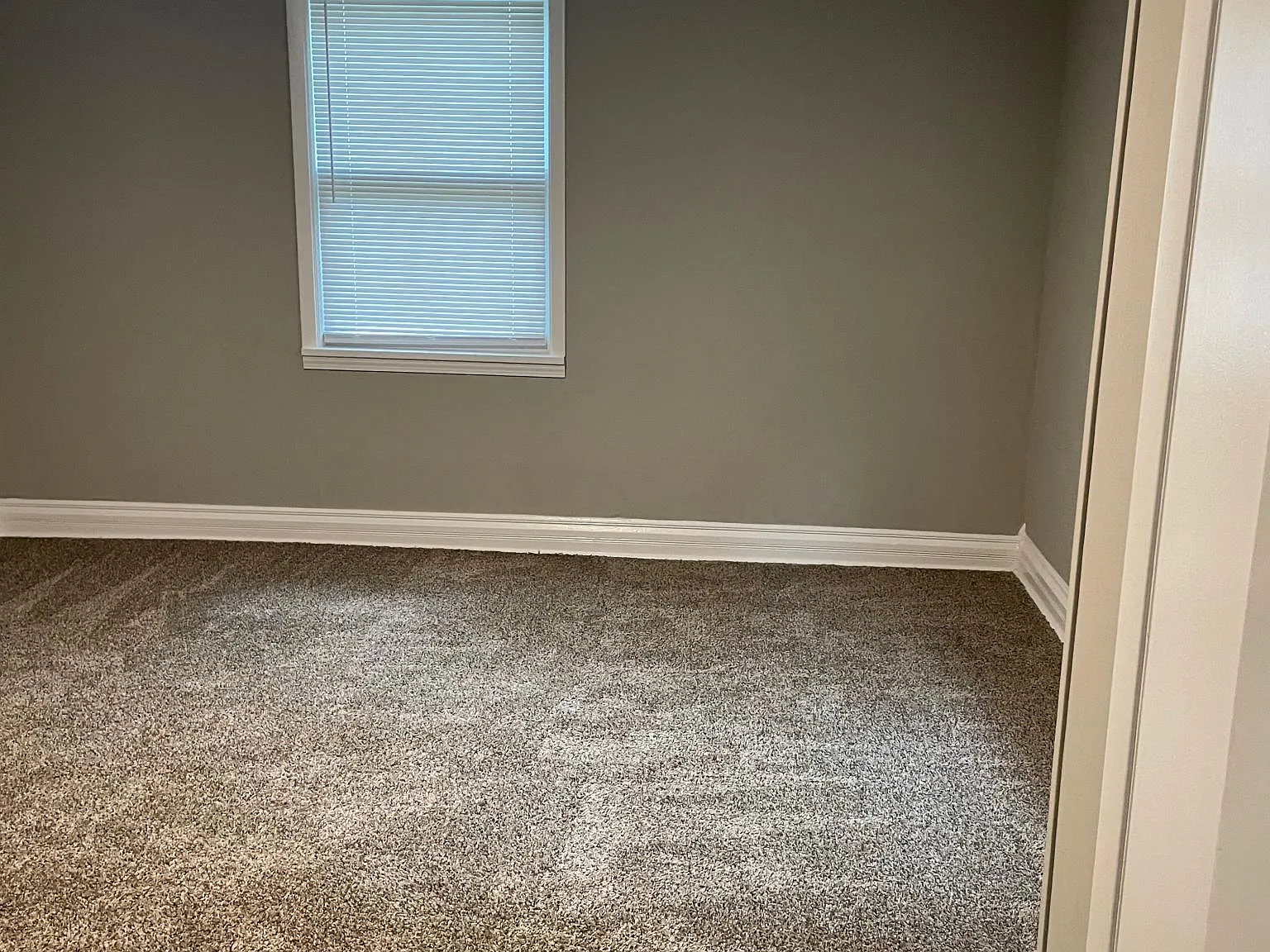 2 bed, 800 sqft, $765 — Photo 4