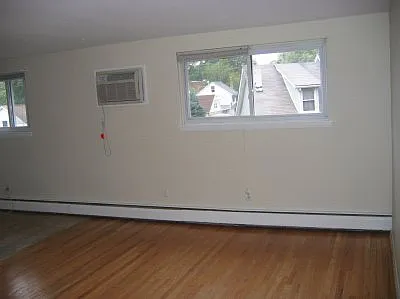 441 Ford Street — Photo 4