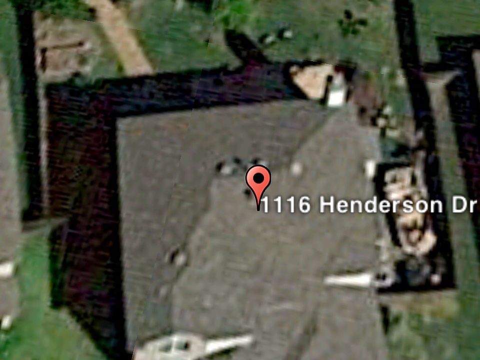 1st image of 1116 Henderson Dr