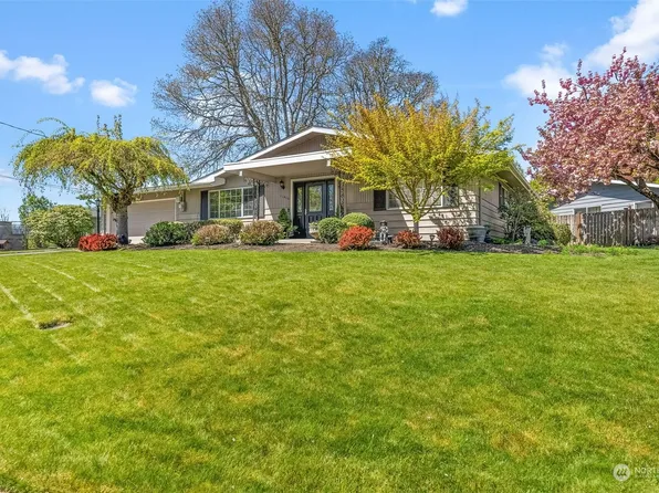 11410 94th Ave Court SW, Lakewood, WA 98498