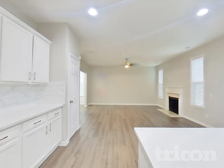 4286 Savannah Dr — Photo 4