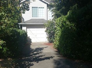 9213 Palatine Ave N, Seattle, WA 98103
