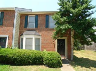 8091 Woodlake Dr, Riverdale, GA 30274