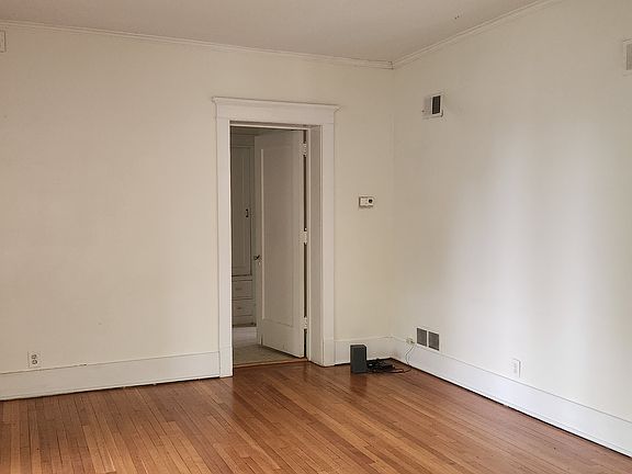 5th image of 1806 D St #4