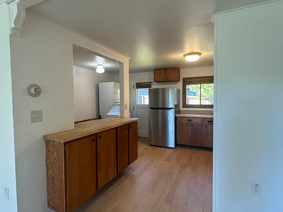 1574 G St #1574