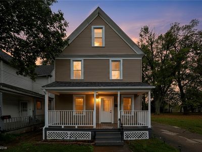 121 Parkview Ct, Elyria, OH, 44035