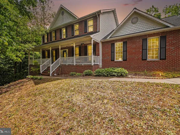6522 Wheeler Dr, King George, VA 22485
