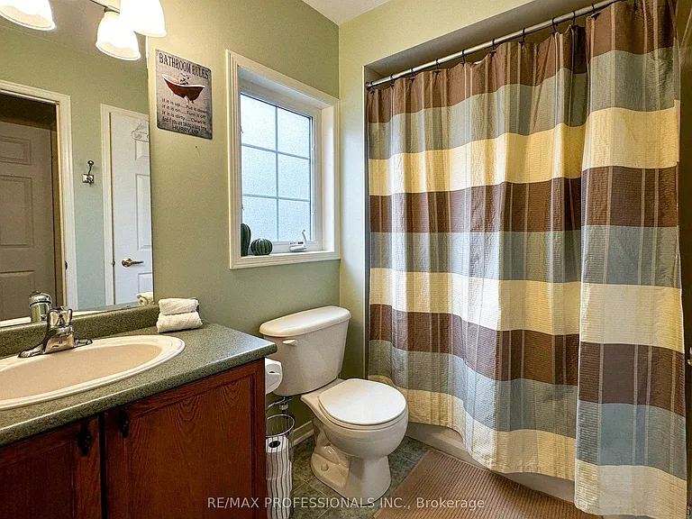 57 Green Briar Dr — Photo 17