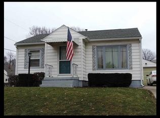 1117 Hammond Ave, Waterloo, IA 50702