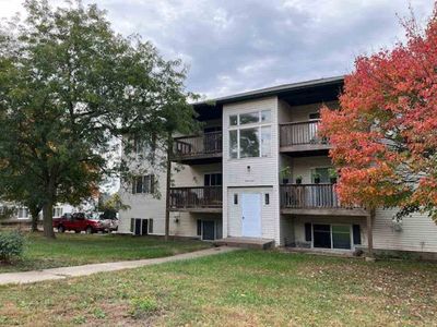 103 S Scott Blvd, Iowa City, IA, 52245