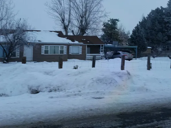 921 Bishop Rd, Sunnyside, WA 98944