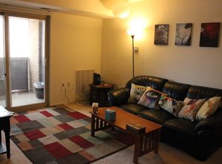 5802 Merton Ct APT 383, Alexandria, VA 22311