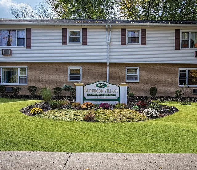 Maybrook Village Apartments