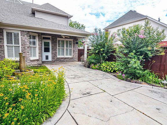 3rd image of 9903 Blair Pl