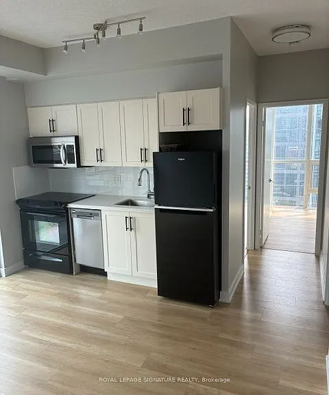 126 Simcoe St #1707 — Photo 2