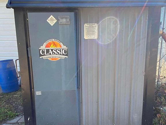 3rd image of 35147 W Frontage Rd