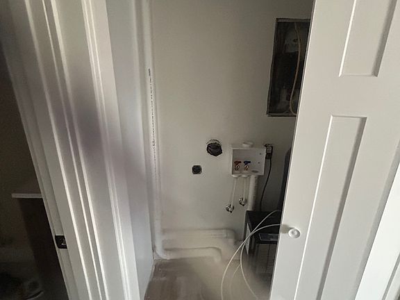 5th image of 208 W Makemson Ave #A