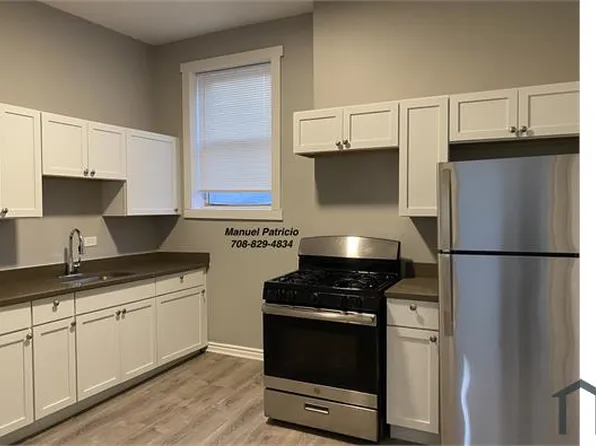 11 S Whipple St #1, Chicago, IL 60612