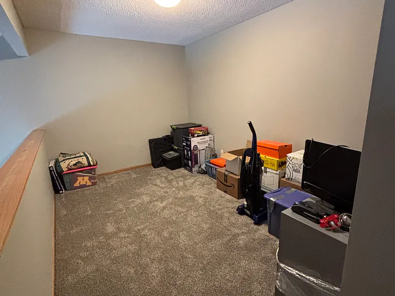 8936 Pheasant Ln — Photo 6