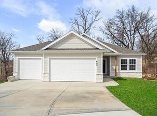 400 Fairway Rd, Belton, MO 64012