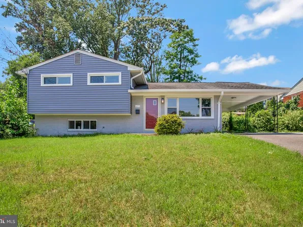 6420 Willowood Ln, Alexandria, VA 22310