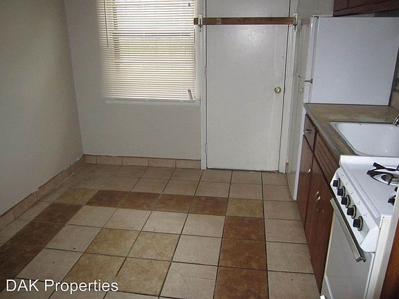 4th image of 5541 N Teutonia Ave APT 4