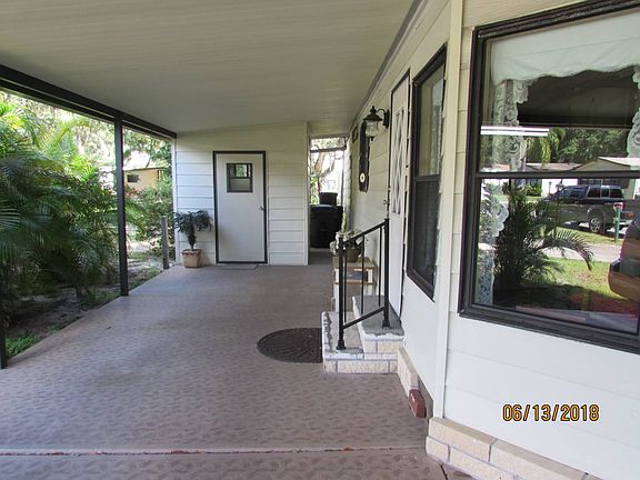 5th image of 10030 Oak Forest Dr