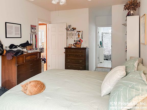 4th image of 1751 W Ainslie St #2