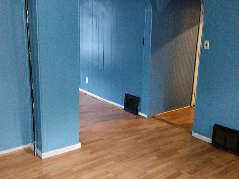 214 22nd St #1 — Photo 3