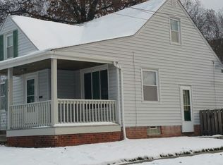 13504 Thraves Rd, Garfield Heights, OH 44125