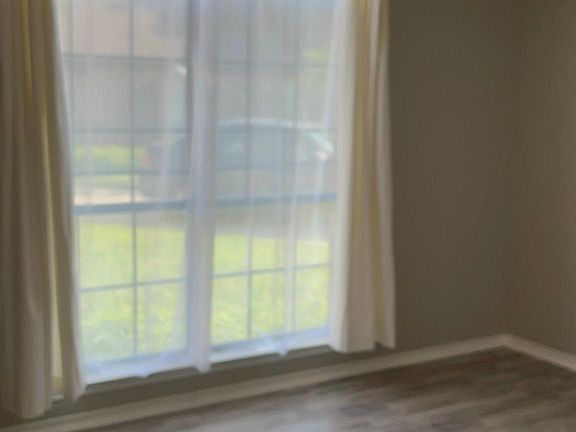 4th image of 1405 Autumn Chase Sq