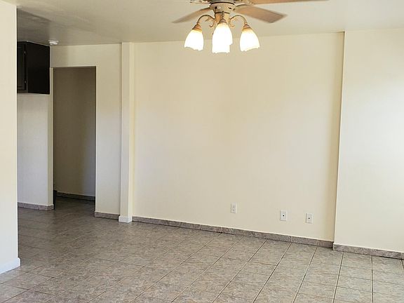 5th image of 4925 W 118th Pl