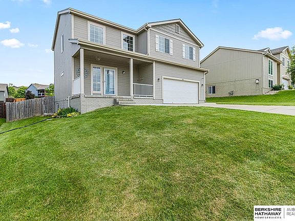 3rd image of 4603 N 165th St