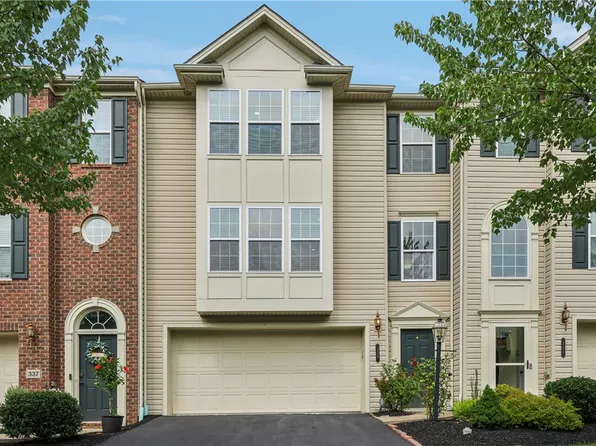 339 Maple Ridge Dr, Canonsburg, PA 15317