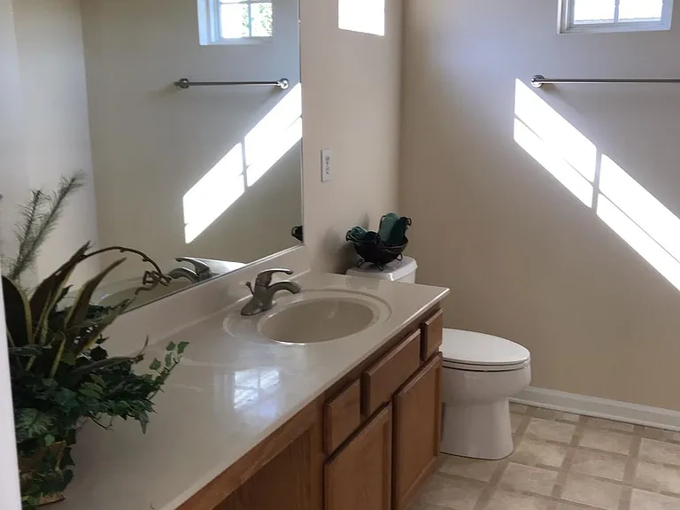 330 Hiawassee Dr — Photo 8