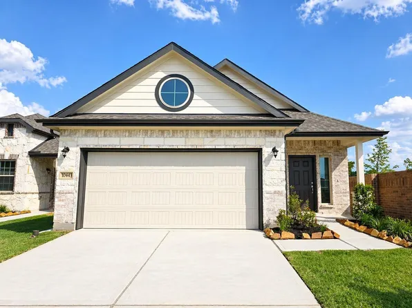 10443 Port Huron Ln, Tomball, TX 77375