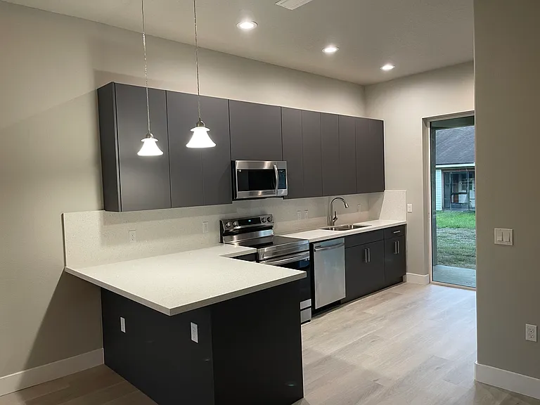 19 Ryall Ln — Photo 3
