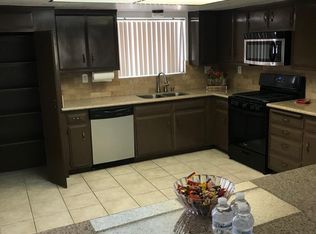 17915 Willow St, Hesperia, CA 92345