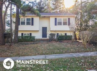 6908 Barcliff Dr, Charlotte, NC 28212