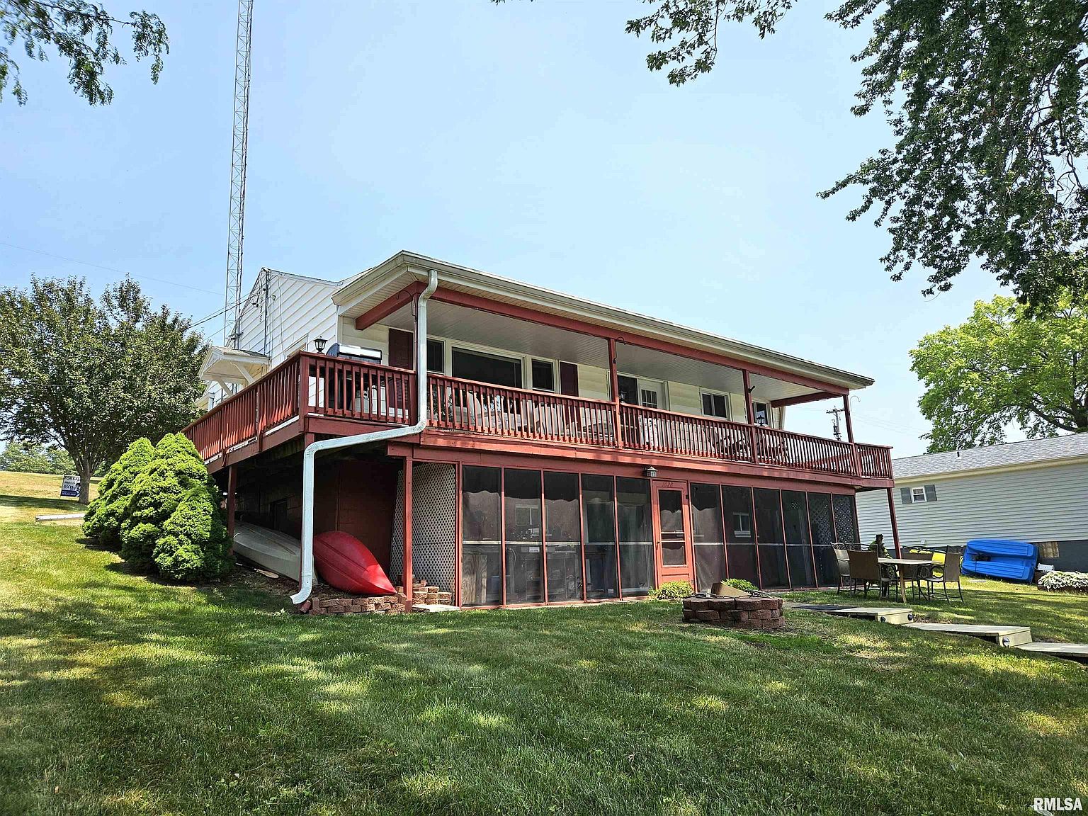 1028 W Shore Dr, Galesburg, IL 61401 Zillow