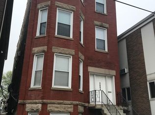 3004 S Wallace St APT 1R, Chicago, IL 60616