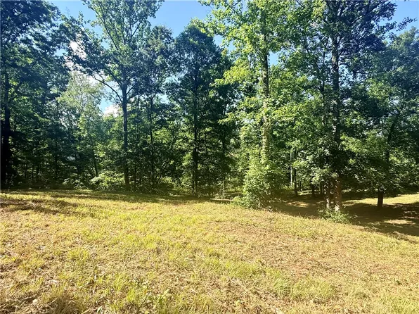 48 & 49 Stardust Ln, Seneca, SC 29672