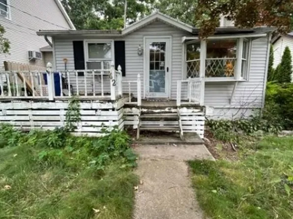 42 Oneida Ave, Parsippany-Troy Hills Twp., NJ 07034