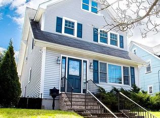 115 Carmita Ave, Rutherford, NJ 07070