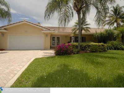 2500 NE 44th St, Lighthouse Pt, FL, 33064