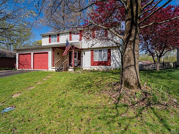 2nd image of 10061 Broken Woods Dr