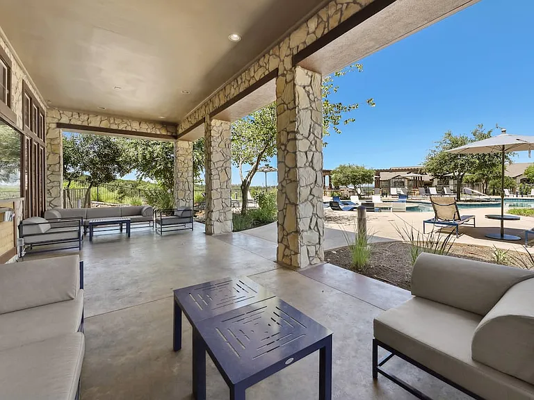 Outdoor lounge
