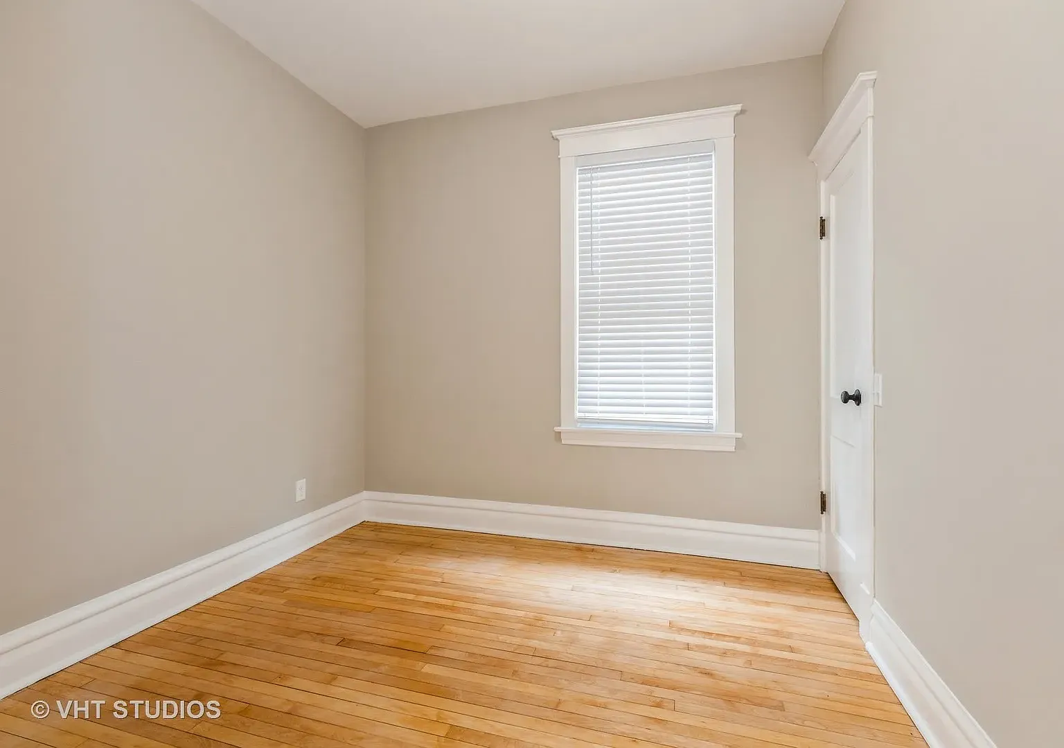 3 bed, 1082 sqft, $750 — Photo 1
