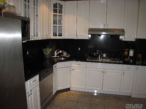 3rd image of 8706 Eliot Ave